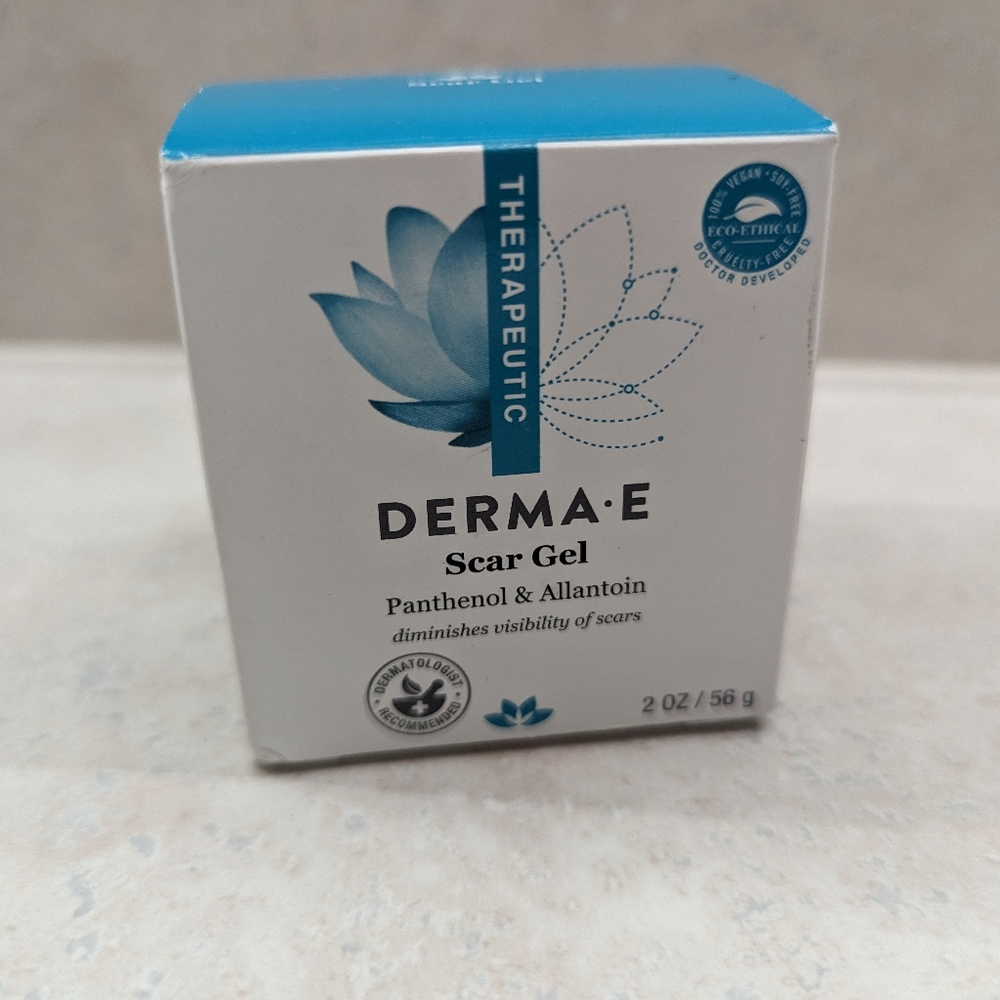 DERMA-E Scar Gel NEW